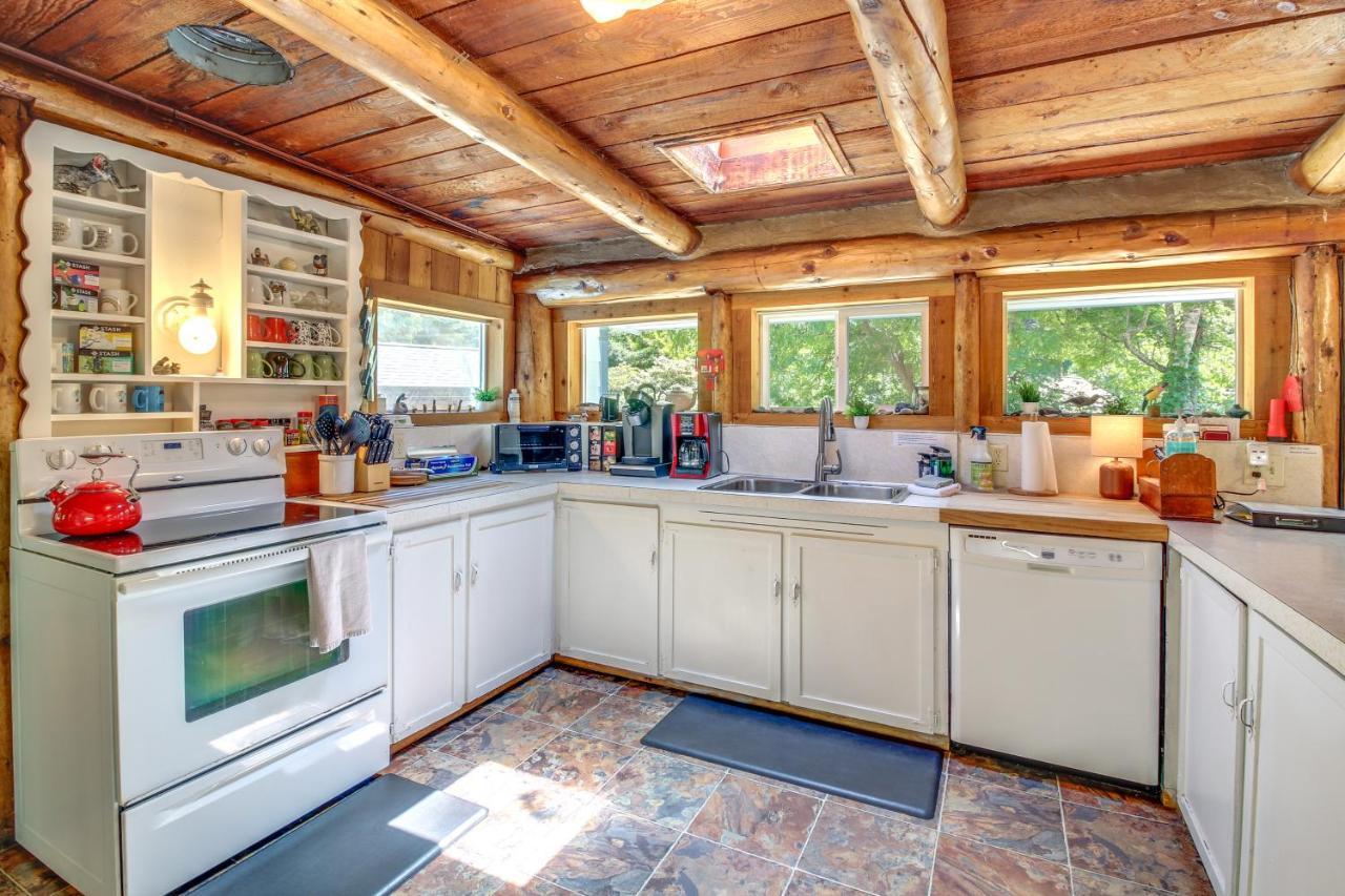 Rustic Bandon Log Cabin On 5 Acres Of Woodlands! Dış mekan fotoğraf